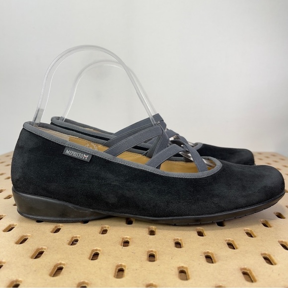 Mephisto Women’s Bayka Strappy Mary Jane Black Suede Low Wedge Size 7.5 - Picture 1 of 9